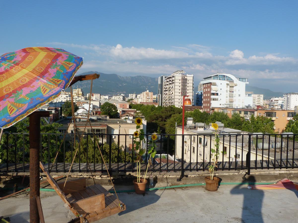Hostel Albania Tirana Bagian luar foto